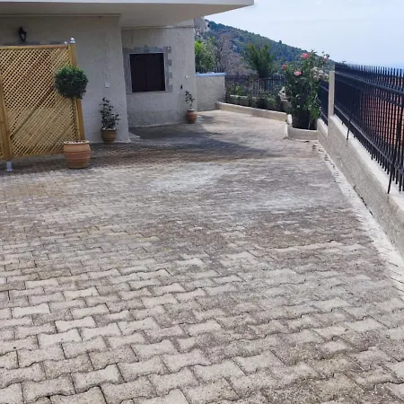 Fioravante * Argostolion